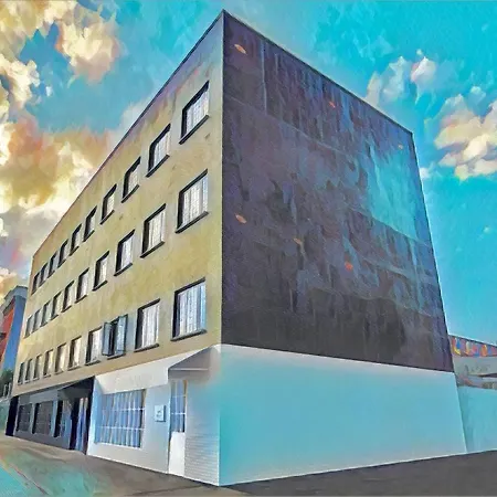Gowanus Inn & Yard